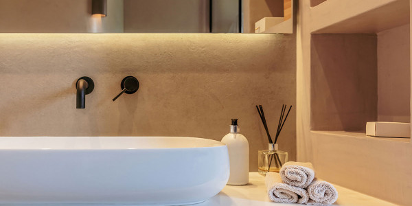 Reforma de Baños en Granada · Amplia variedad de Revestimientos para Baños