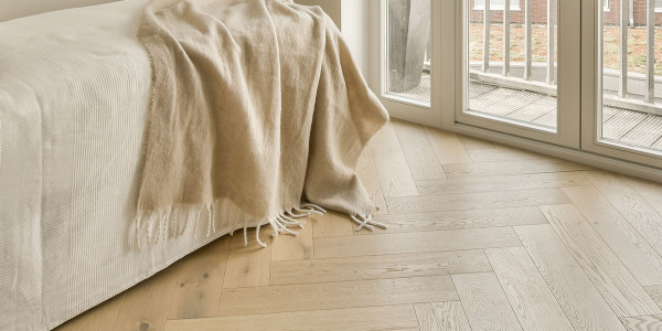 Reformas Integrales Castril · Instalación de Parquet, Moquetas, Gres, Porcelánicos